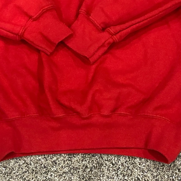 NEW Small Sweatshirt Red Cars Theme Driven by Faith in Jesus Gildan Heavy Blend - Picture 5 of 7